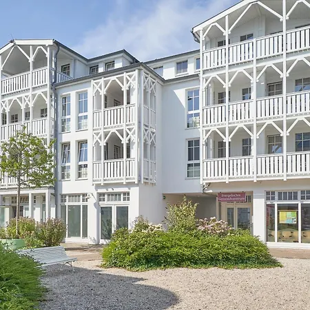 アパート 372, Seepark *